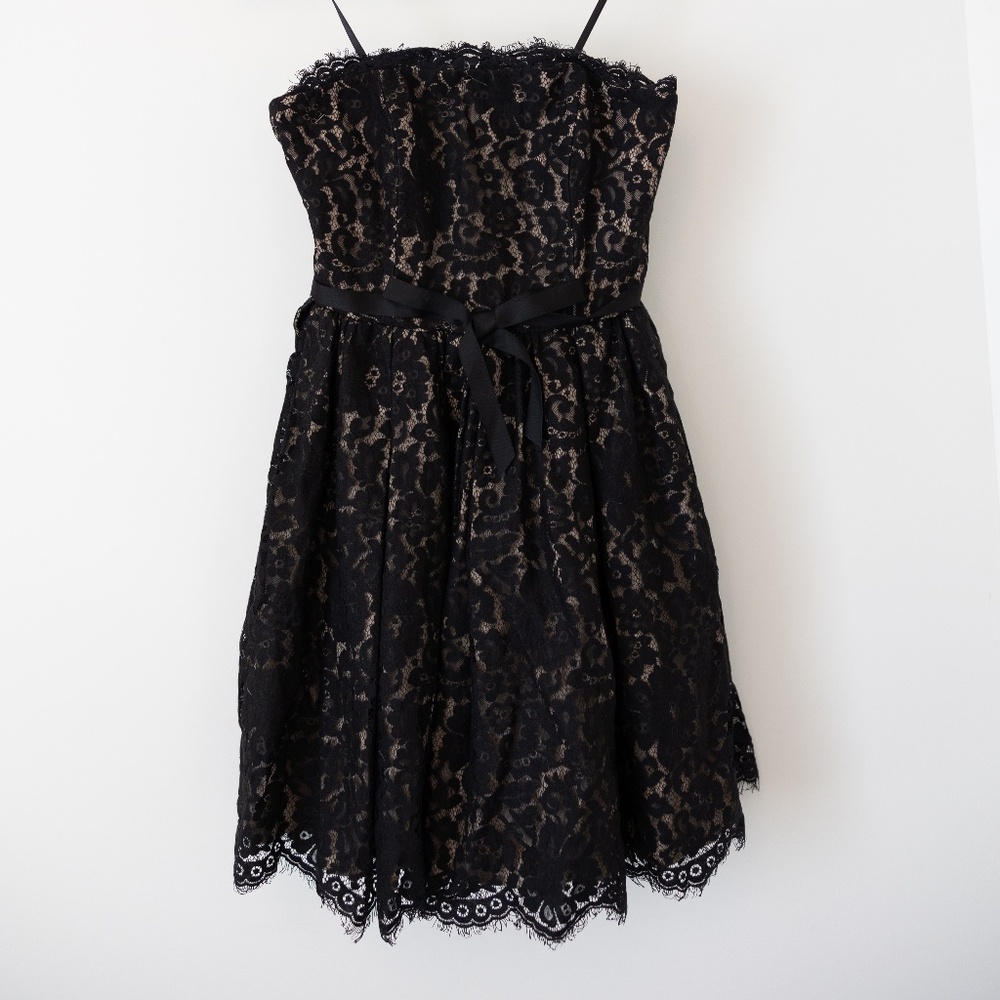 Roberto Rodriguez for Neiman Marcus Black lace mini dress Size: 6